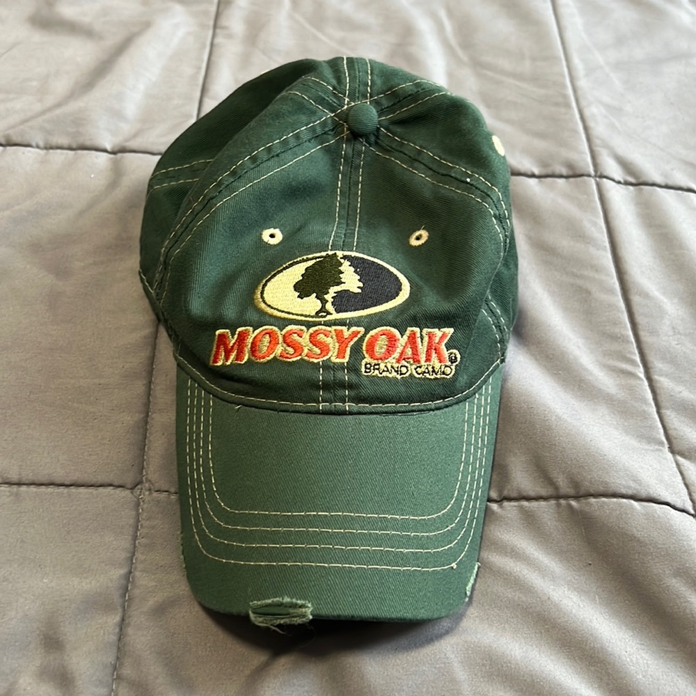 Mossy oak hat